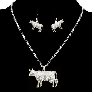 Silver Metal Cow Necklace Earrings Set