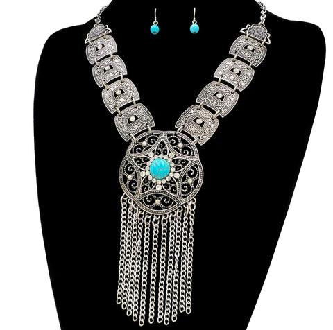 Silver Concho Chain Turquoise Cabochon Necklace Set