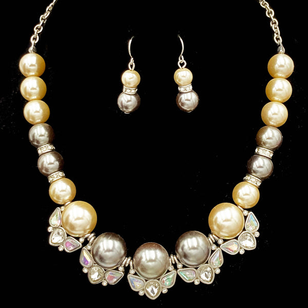 Pearl Crystal Necklace with Earrings