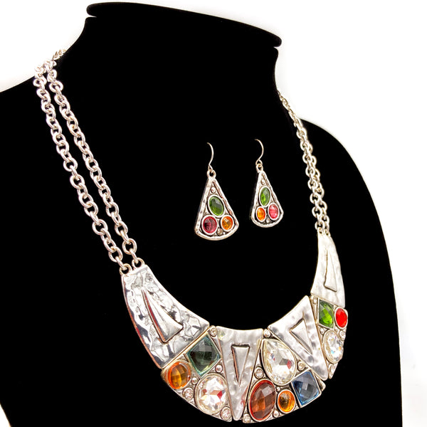 Silver Hammered Texture Colored Crystals Necklace Set