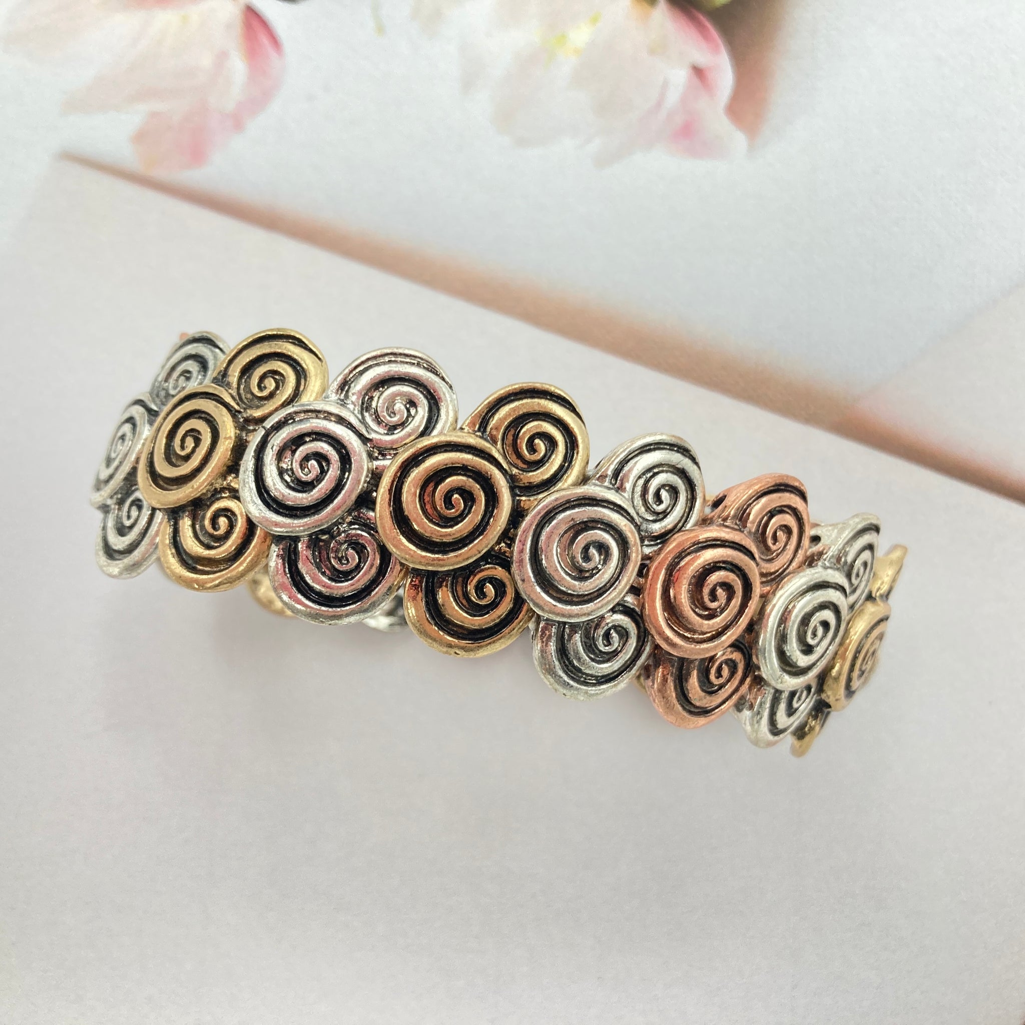 Circular Swirls Western Tri Tone Stretch Bracelet